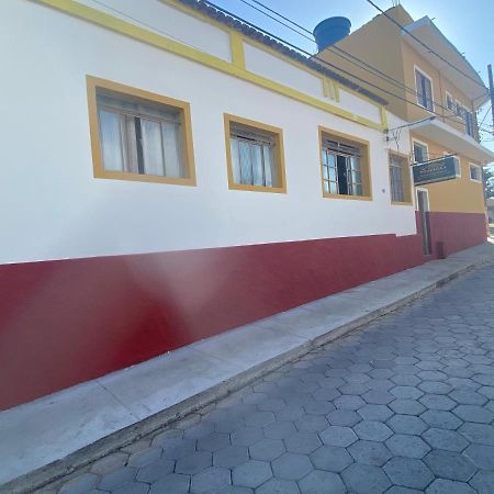 Pousada Da Mica Карранкас Экстерьер фото