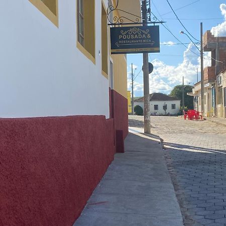 Pousada Da Mica Карранкас Экстерьер фото